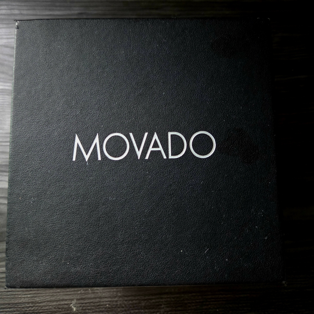 Movado Museum Classic - No battery. - Picture 3 of 7